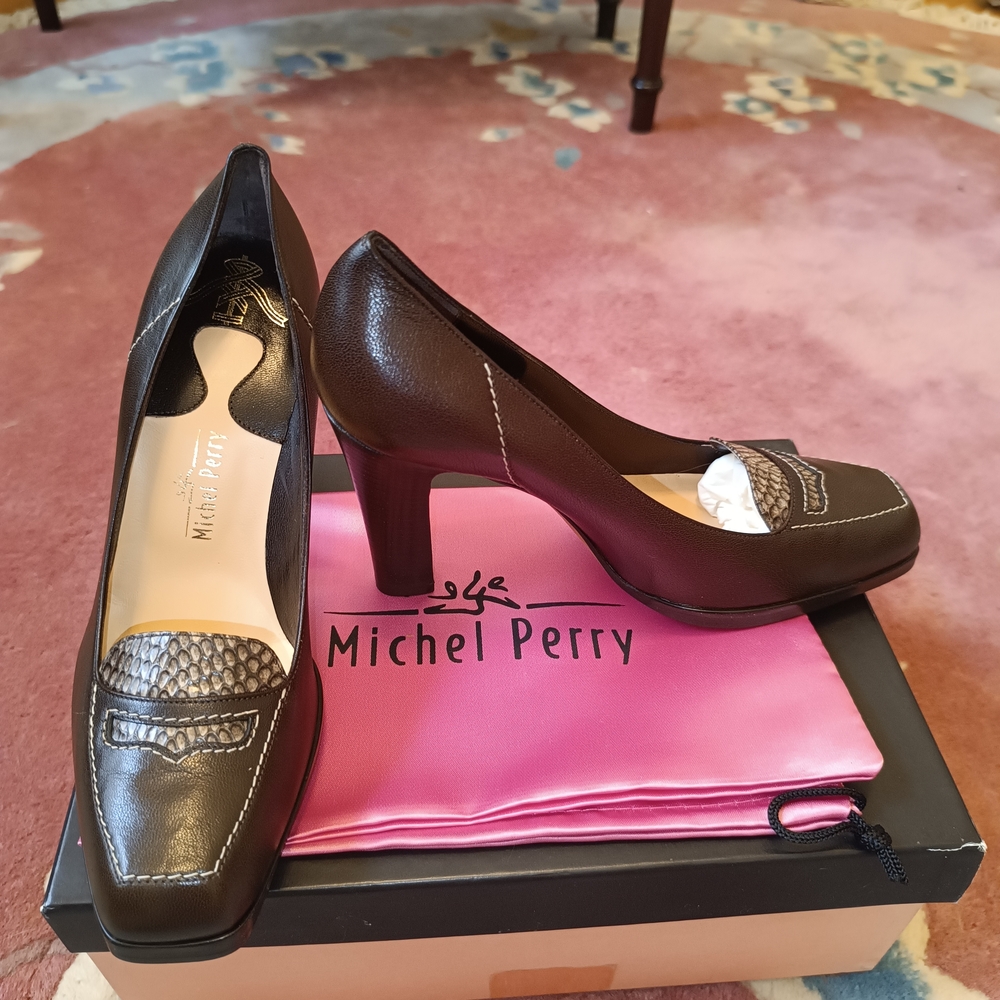 NEW IN BOX +DUSTBAG MICHEL PERRY SNAKESKIN PUMPS - Picture 4 of 8